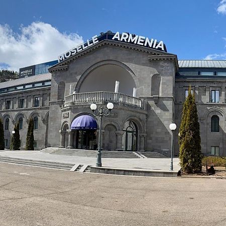 Armenia Hotel Csermuk Kültér fotó